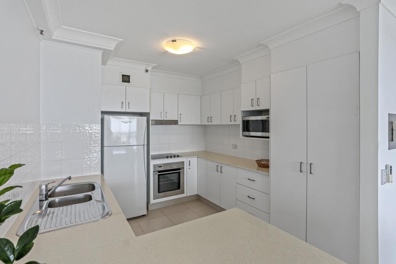 Spectrum Holiday Apartments Gold Coast Exterior photo