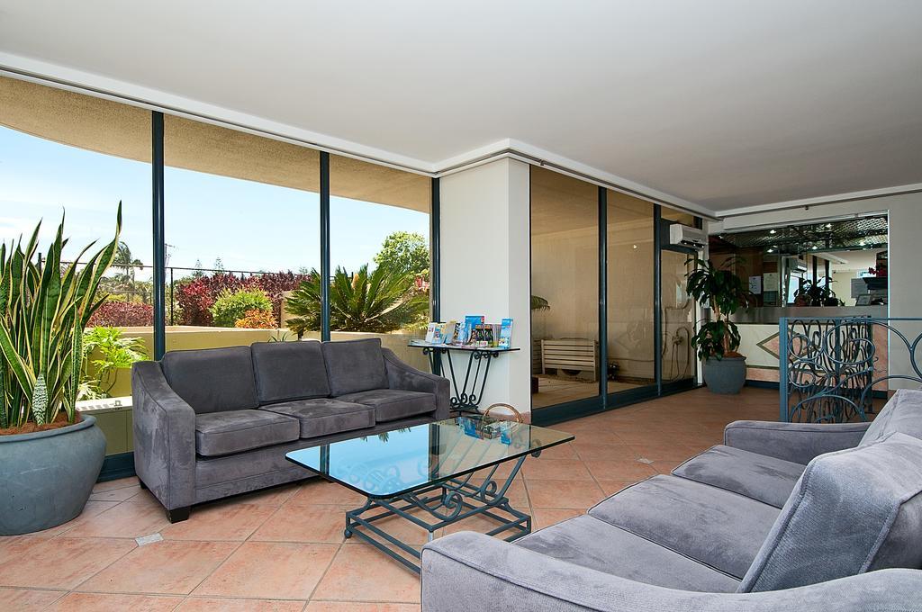 Spectrum Holiday Apartments Gold Coast Exterior photo