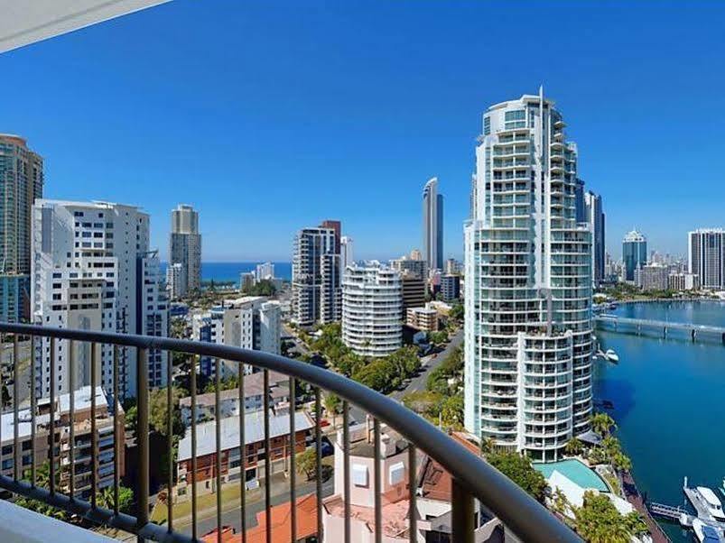 Spectrum Holiday Apartments Gold Coast Exterior photo